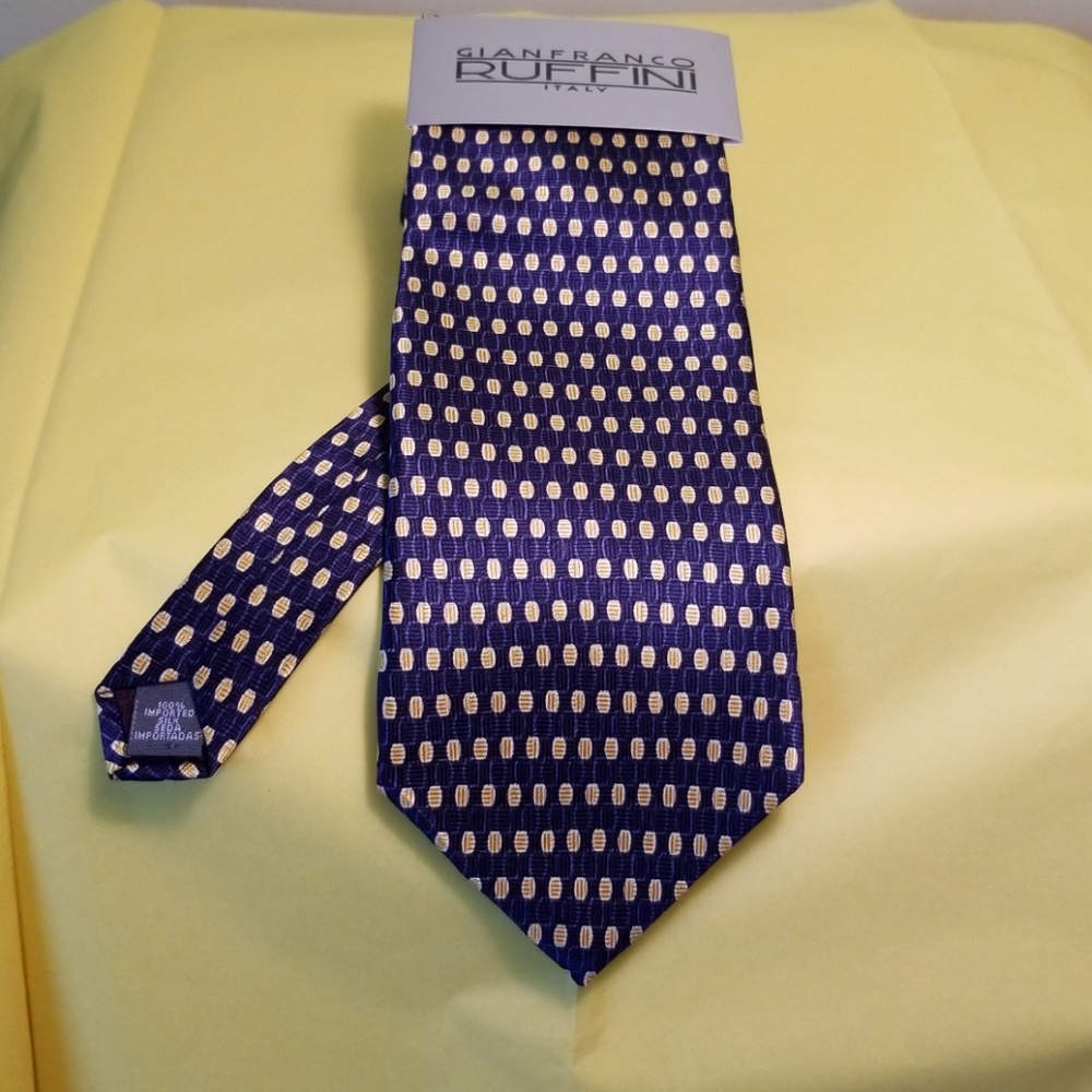 Gianfranco Ruffini Ties - Picture 2 of 4